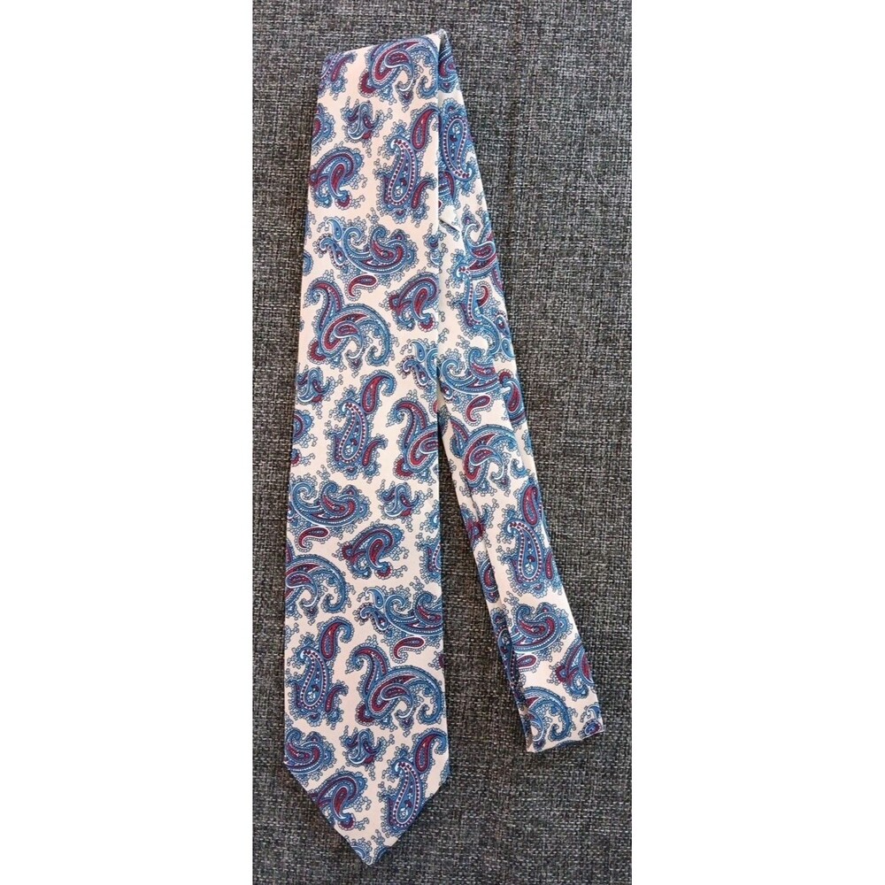 Tie 70s 80s 90s Y2K New Vintage Stock Italian Ivory Blue Red Paisley 59 Inches